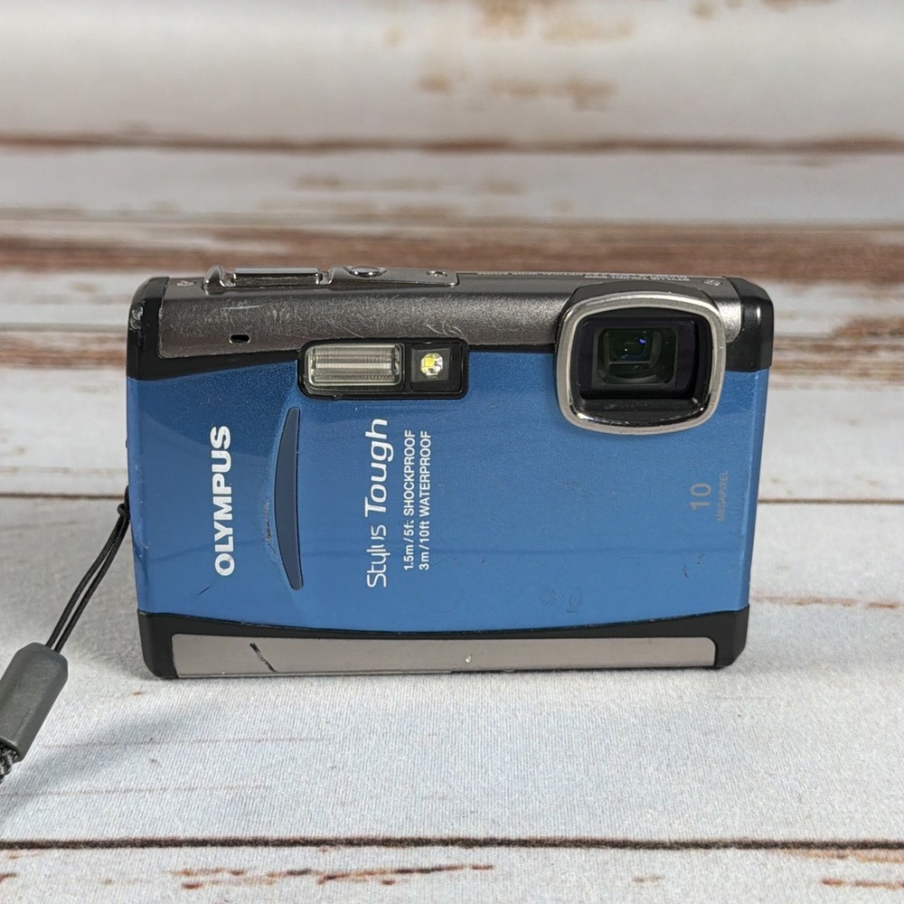 Olympus Stylus Tough 6000 Digital Camera w/ Battery
